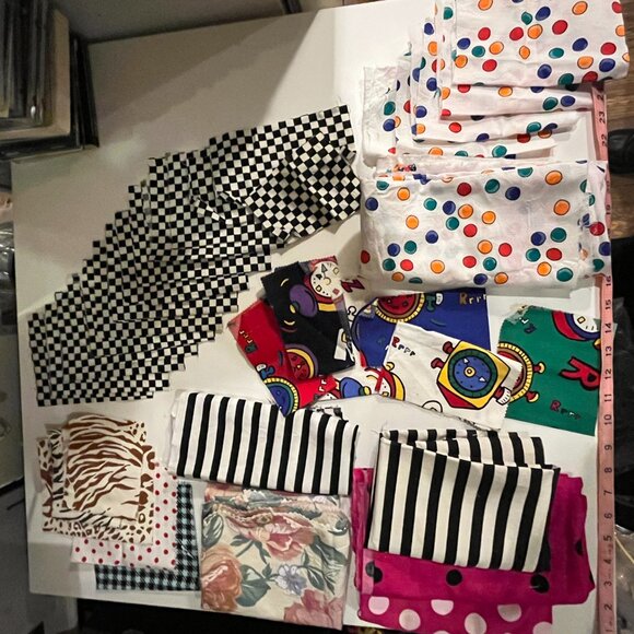 36 PC Vintage Cotton Fabric Bundle - Picture 3 of 16